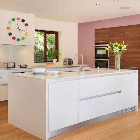 Reinvigorate Your Kitchen With Lighting